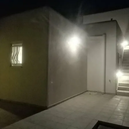 Paros-sct Comfortable House With Sunset View بيت للعطل *